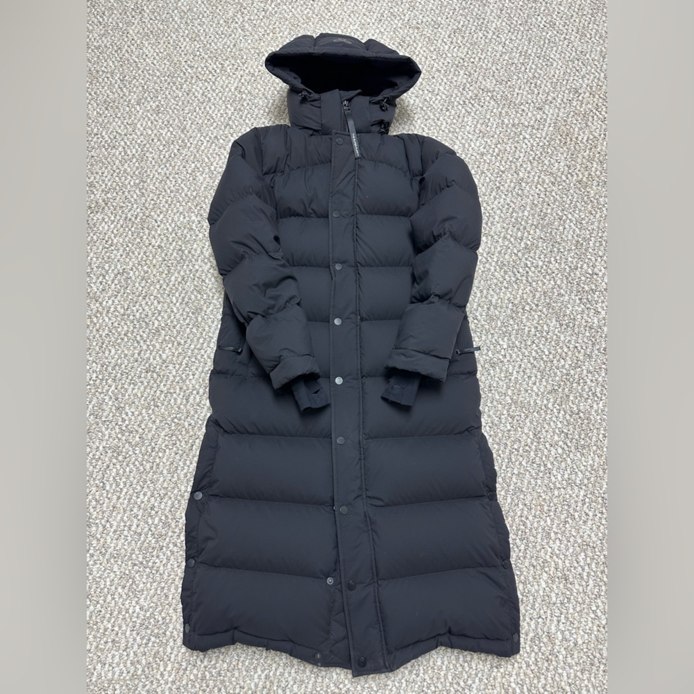 Aritzia, The Super Puff, Long, Size XS, Colour Black